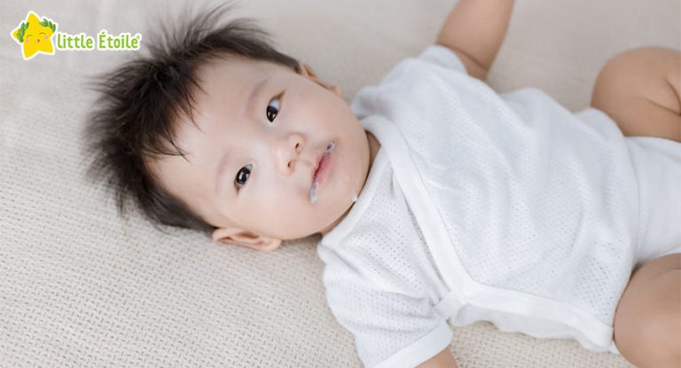 trẻ không hợp sữa công thức
